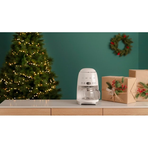 Smeg 50 s Style Drip Filter Coffee Machine DCF02CREU Cream