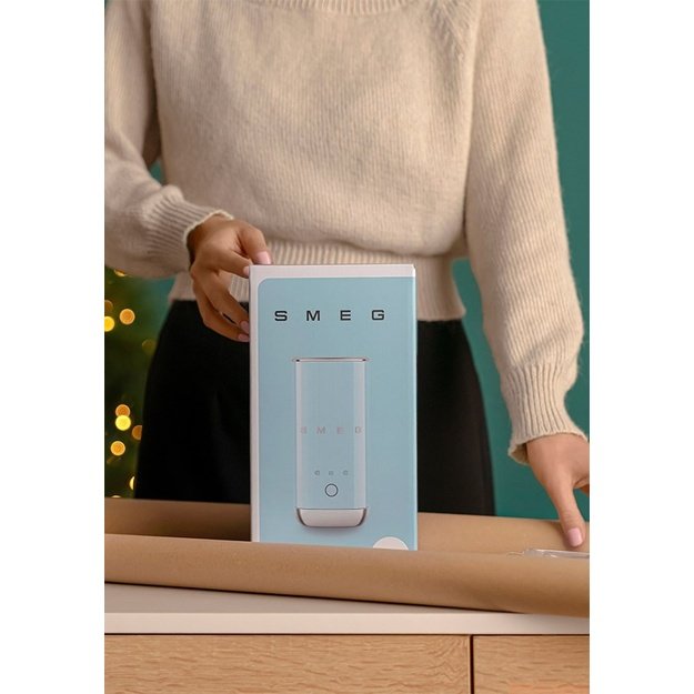 Smeg MFF02CREU milk frother/warmer Automatic milk frother/warmer Cream