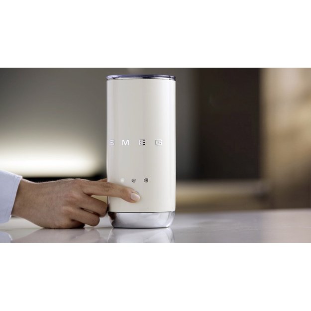 Smeg MFF02CREU milk frother/warmer Automatic milk frother/warmer Cream