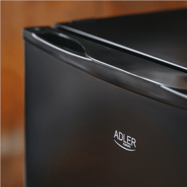 Adler Refrigerator | AD 8097 | Energy efficiency class E | Free standing | Larder | Height 63.2 cm | Fridge net capacity 58 L |