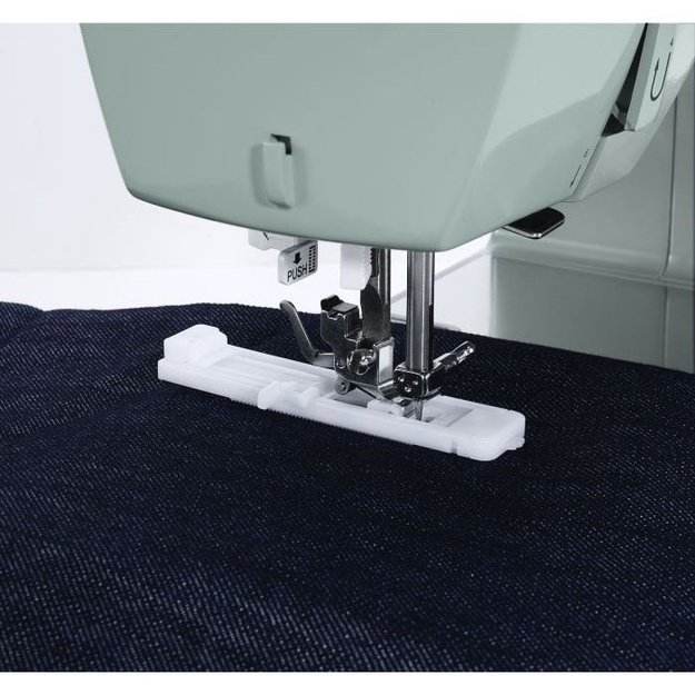 Singer sewing machine 4423 Electric current reinforced Grey