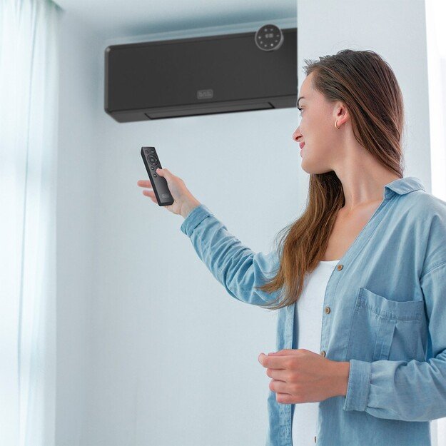 Black+Decker BXWSH2001E wall heater 2