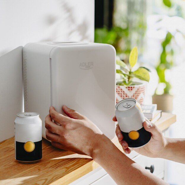 ADLER AD 8084G MINI REFRIGERATOR, GREY 3