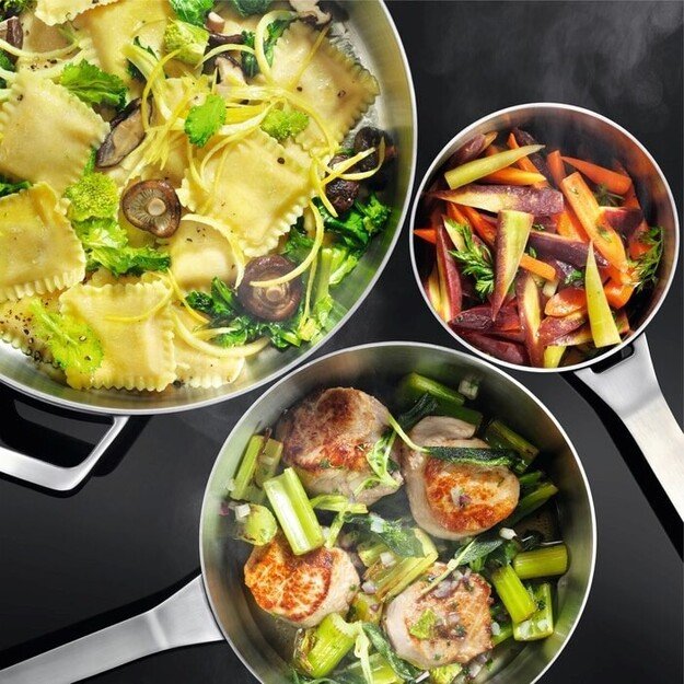 Electrolux EIV835 Black Built-in 80 cm Zone induction hob 5 zone(s) 10