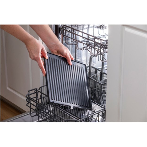 Gorenje GCG2000SD Multifunctional Grill, Removable non-stick plates, 180&deg; Open Grilling, Black | Gorenje 2