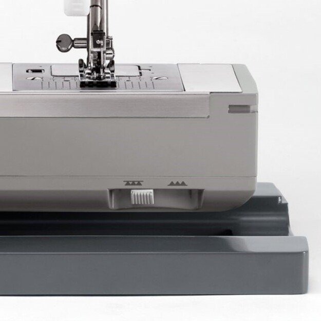 Singer sewing machine 4423 Electric current reinforced Grey 2