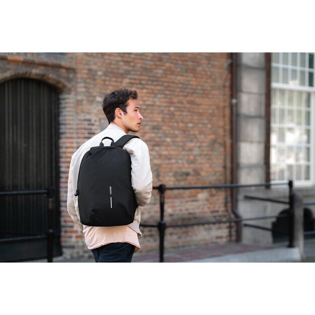 XD DESIGN ANTI-THEFT BACKPACK BOBBY SOFT BLACK P/N: P705.791 8