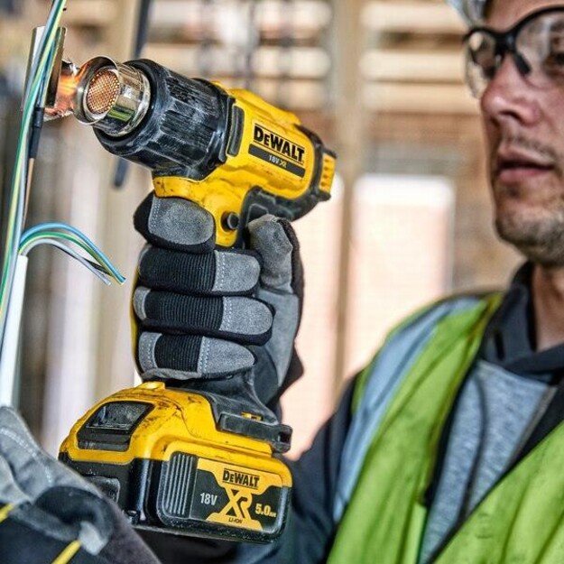 Statybinis fenas 18V be akum. DCE530N-XJ DEWALT