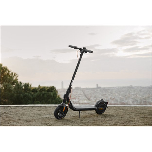 Ninebot by Segway Kickscooter F2 Plus E, Black | Segway | Kickscooter F2 Plus E | Up to 25 km/h | 10   | Black