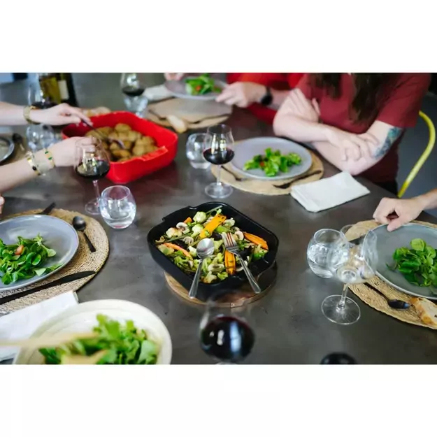 PEUGEOT APPOLIA kvadratinis indas 21 cm juodas 1