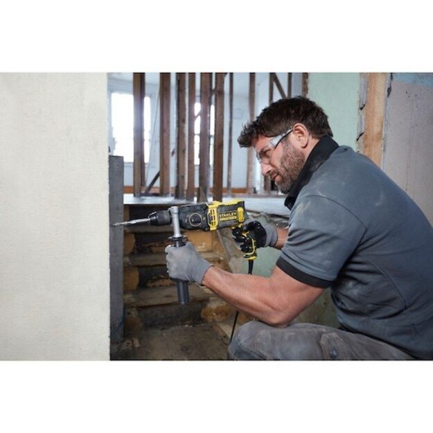 STANLEY HAMMER DRILL 1100W 2-SPEED TRUNK FMEH1100K