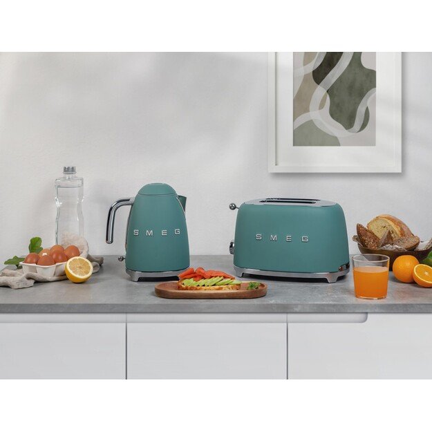 Smeg KLF03EGMEU electric kettle 1.7 L 2400 W Green