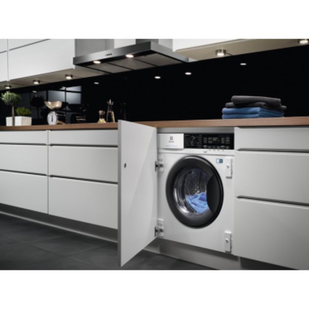 Įmontuojama skalbimo ma&scaron;ina-džiovyklė Electrolux EW7W368SI