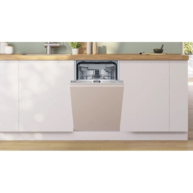 Series 4 Fully integrated built-in dishwasher 45 cm E 9