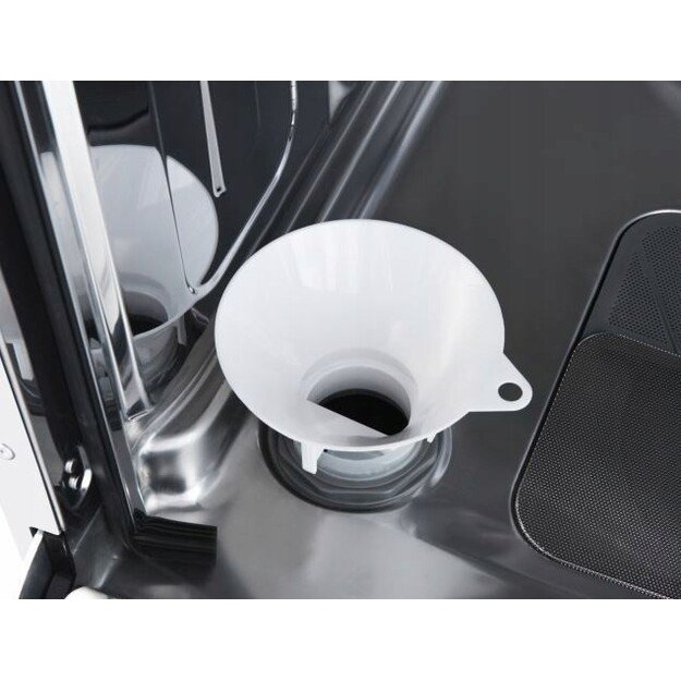 Indaplovė AMICA DFM64C7EOQWH 5