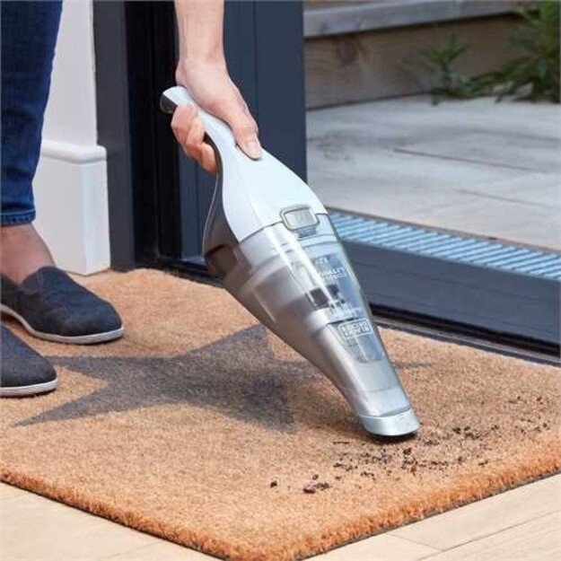 BLACK & DECKER