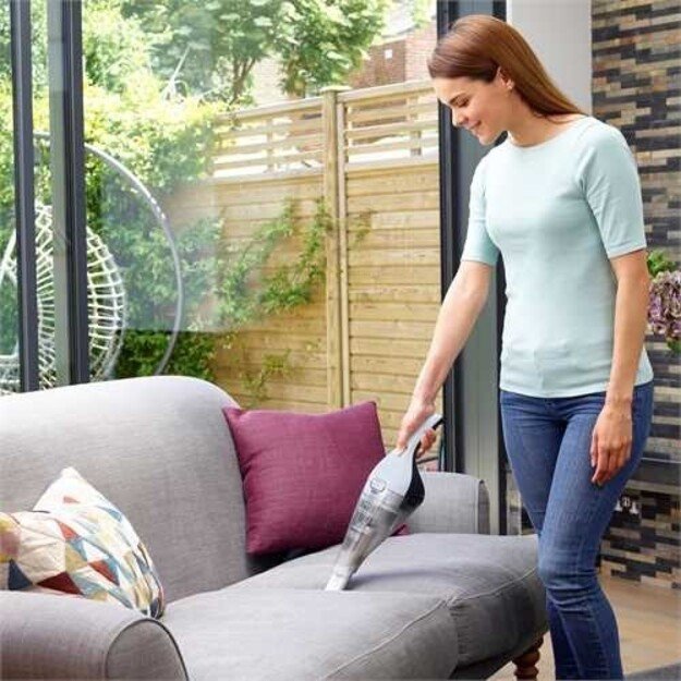 BLACK & DECKER