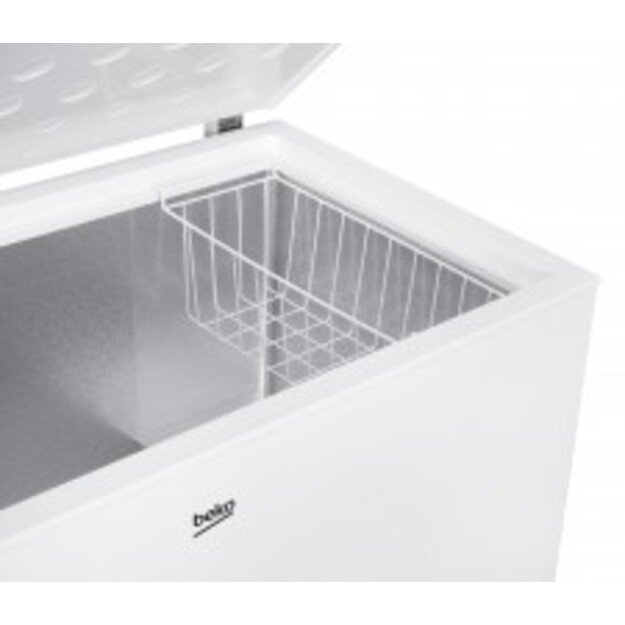 BEKO Freezer | CF380EWN | Energy efficiency class E | Chest | Free standing | Height 85 cm | Total net capacity 371 L | White 3