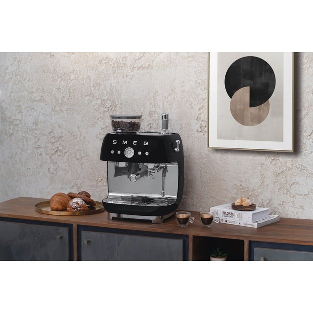 Smeg 50 s Style Espresso Coffee Machine EGF03BLEU Black