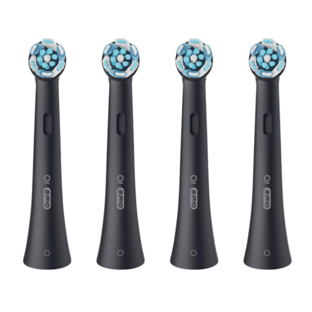 Oral-B iO Ultimate Clean x4 Dantų &scaron;epetėlio galvutės, Juoda