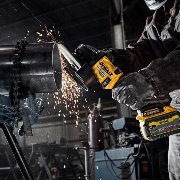 DEWALT 54V FV 180mm ANGLE GRINDER WITHOUT BATTERY. AND ORDER. DCG440N