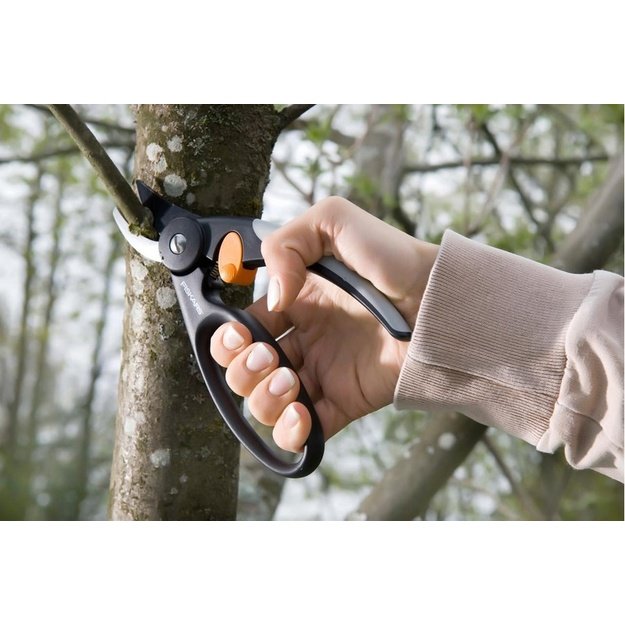 FISKARS SCISSOR PRUNING SHEARS