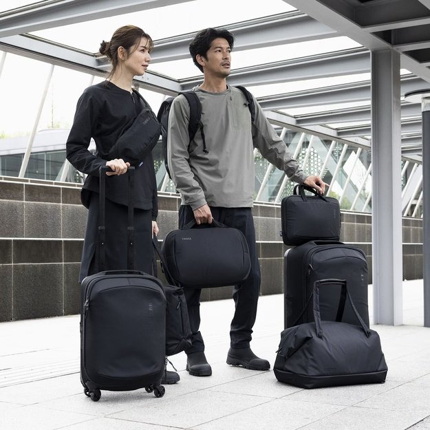 Thule | Hybrid Travel Bag, 15L | TSBB401 Subterra 2 | Fits up to size 16   | Carry-on luggage | Dark Slate