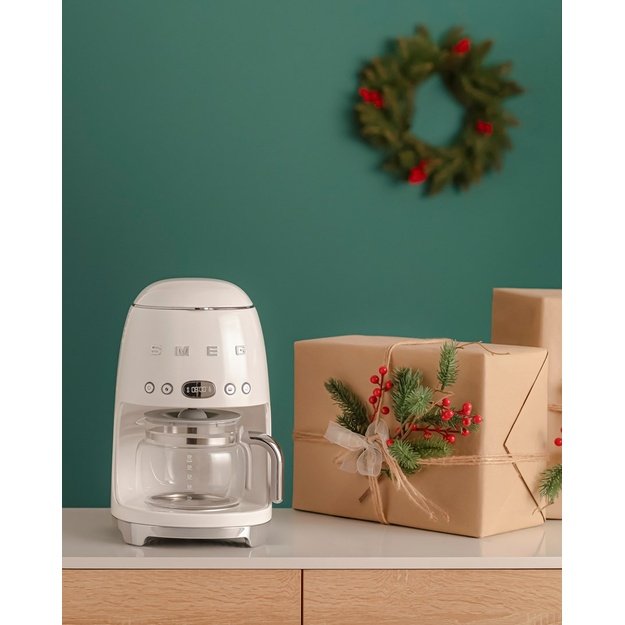 Smeg 50 s Style Drip Filter Coffee Machine DCF02CREU Cream