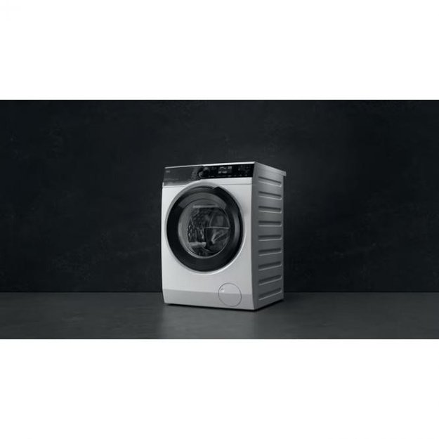 Skalbimo ma&scaron;ina  su garų programa AEG LFR73244OE 12 kg.