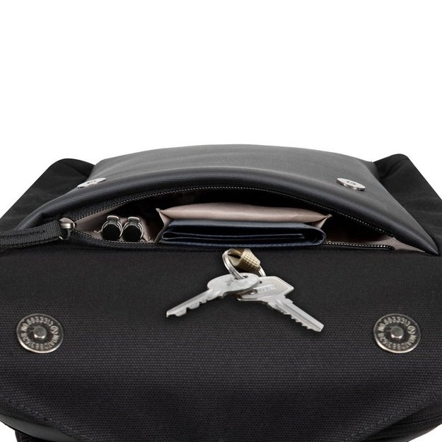 Rivacase 8521 notebook case 33.8 cm (13.3 ) Backpack Black