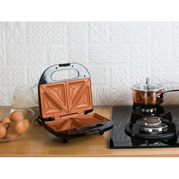 Toaster for sandwiches ELDOM ST11 (750W, black color)