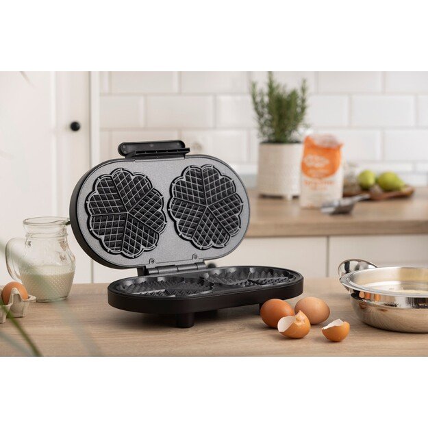Waffle maker GORENJE WM1200B black, 1200 W 12