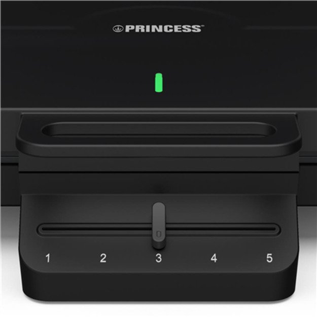 Princess Waffle Maker | 132384 | 1200 W | Number of pastry 10 | Heart shaped | Black 2