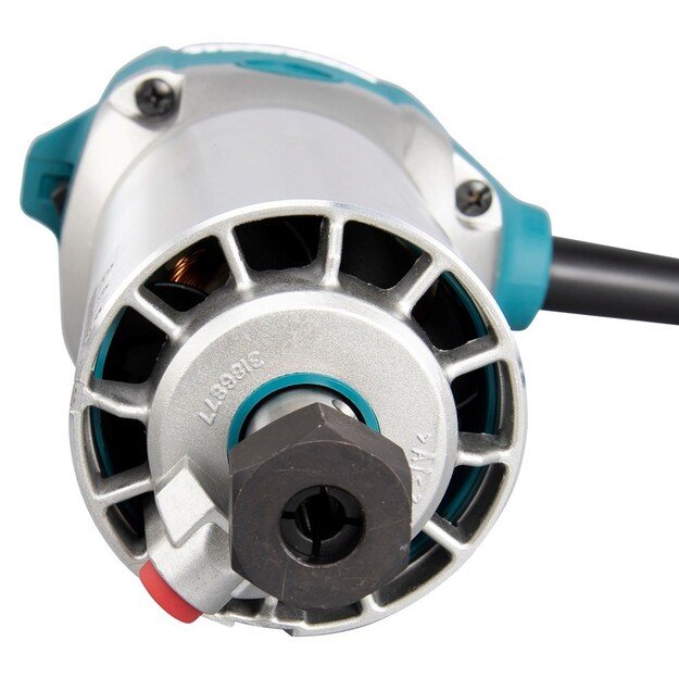 Freza 710W MAKITA RT0702C