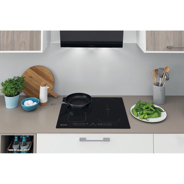 Indesit IB 65B60 NE Black Built-in 59 cm Zone induction hob 4 zone(s)