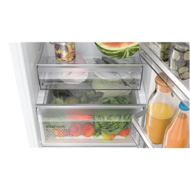 Bosch | Refrigerator | KGN392WDF Series 4 | Energy efficiency class D | Free standing | Combi | Height 203 cm | No Frost system