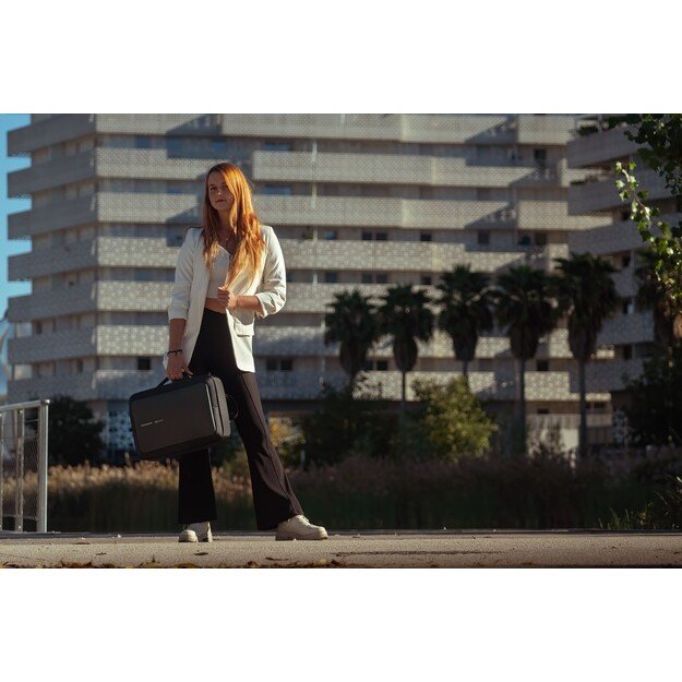 XD DESIGN ANTI-THEFT BACKPACK / BRIEFCASE BOBBY BIZZ 2.0 BLACK P/N: P705.921 23