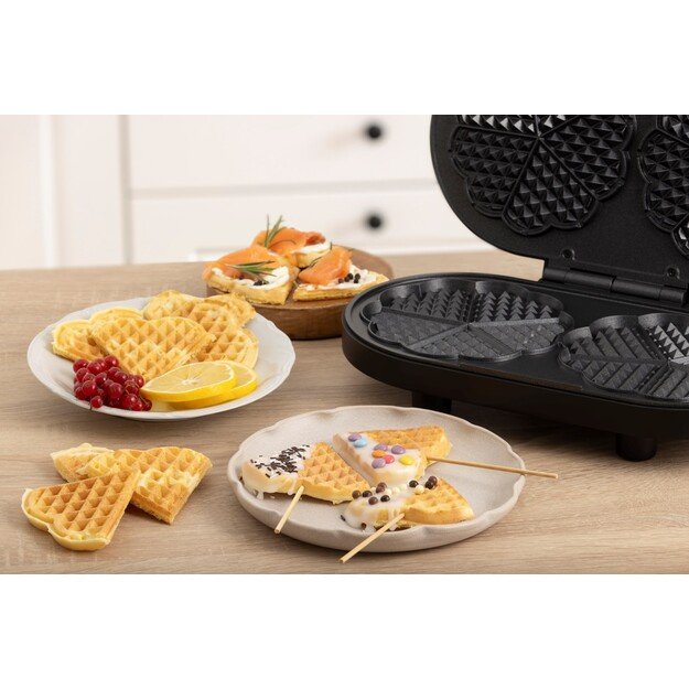 Waffle maker GORENJE WM1200B black, 1200 W 4