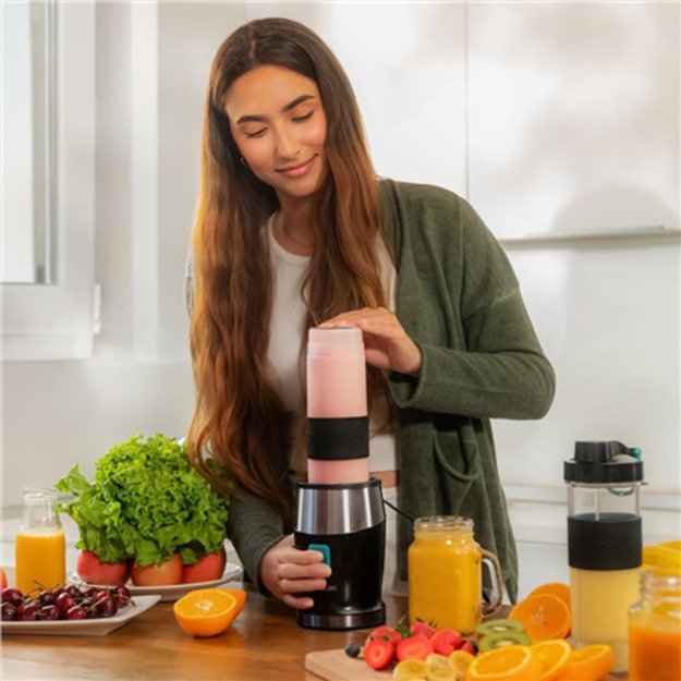 Cecotec Blender | Power Titanium 900 ProGo | Tabletop | 900 W | Jar capacity 2x0.57 L | Ice crushing | Black 2