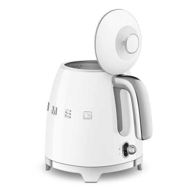 Smeg KLF05WHEU electric kettle 0.8 L 1400 W White