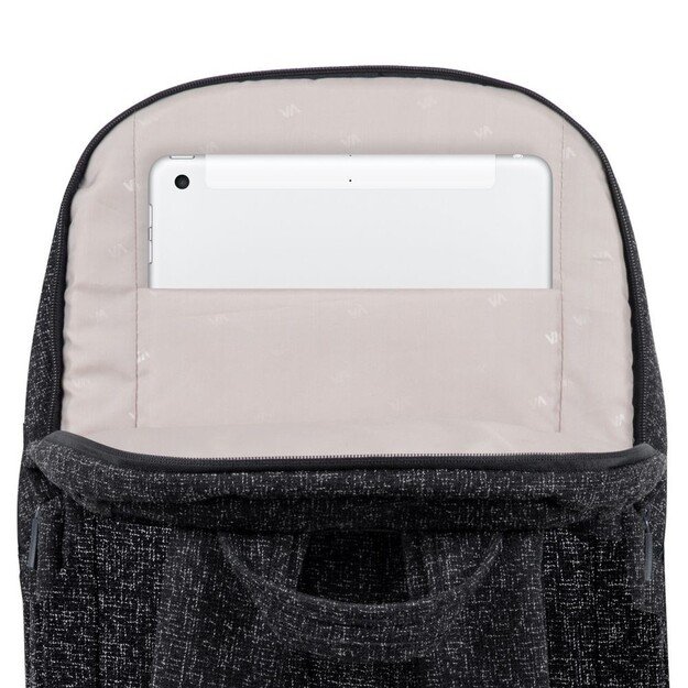 Rivacase 7962 39.6 cm (15.6 ) Backpack Black, White