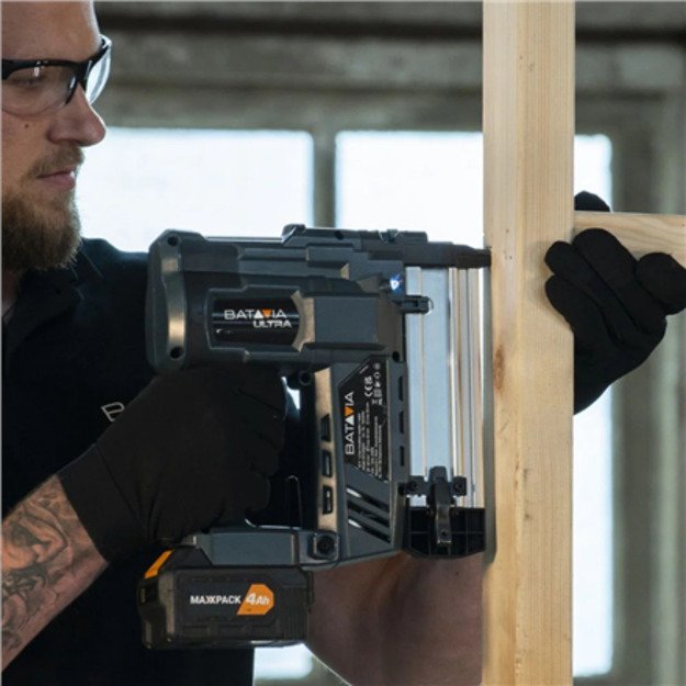 Batavia 18V combi-tacker - Without battery and charger 1