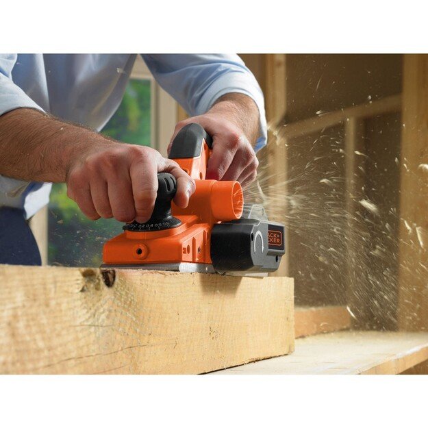 BLACK & DECKER Planer KW750K, 82mm | 750 W