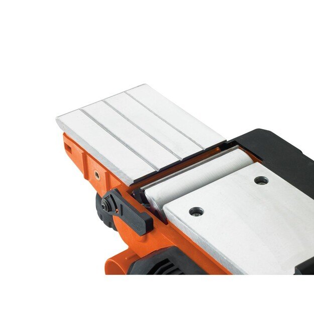 BLACK & DECKER Planer KW750K, 82mm | 750 W