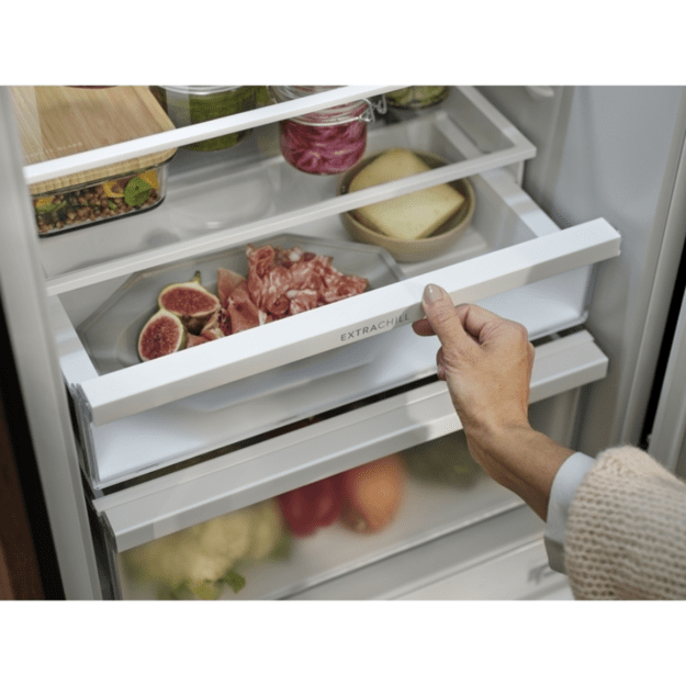 &Scaron;aldytuvas ELECTROLUX ENA7CD18S