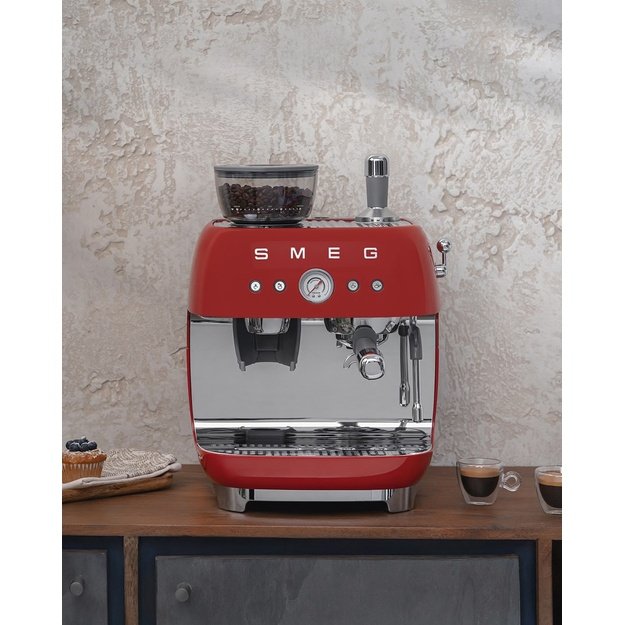 Smeg 50 s Style Espresso Coffee Machine EGF03RDEU Red