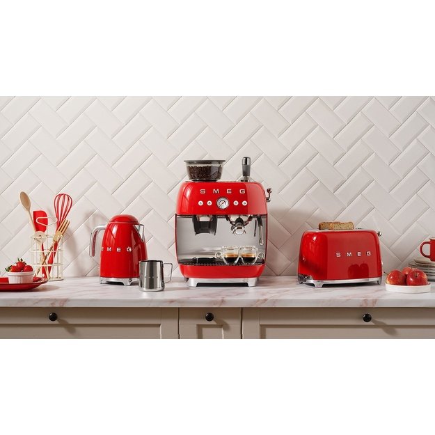 Smeg 50 s Style Espresso Coffee Machine EGF03RDEU Red