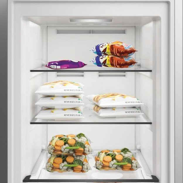Sidabrinės spalvos &scaron;aldiklis Whirlpool WHMFF 6312 XP4