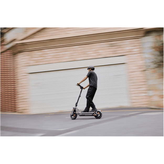 Segway | MAX G3 E | eKickScooter | 2000 W | Up to 25 km/h | 11   | 24 month(s) | Black