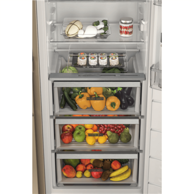 Whirlpool Refrigerator | WHSD18A013D1 | Energy efficiency class E | Built-in | Larder | Height 177 cm | Fridge net capacity 306